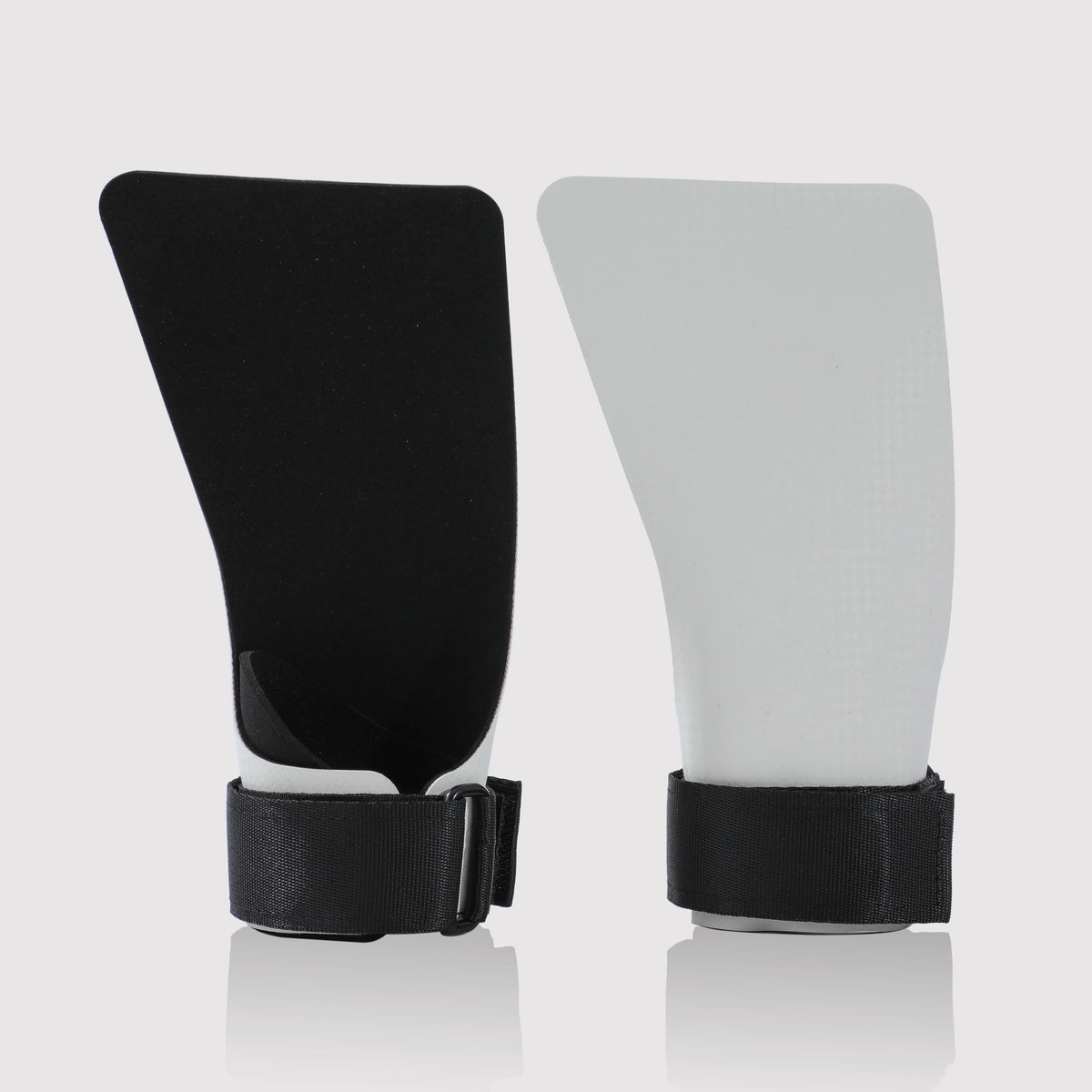 A Pair of Kevlar Rubber NO-hole Hand Grips for Crossfit Pull-ups Cross Training Gymnastics WODS Palm Protector